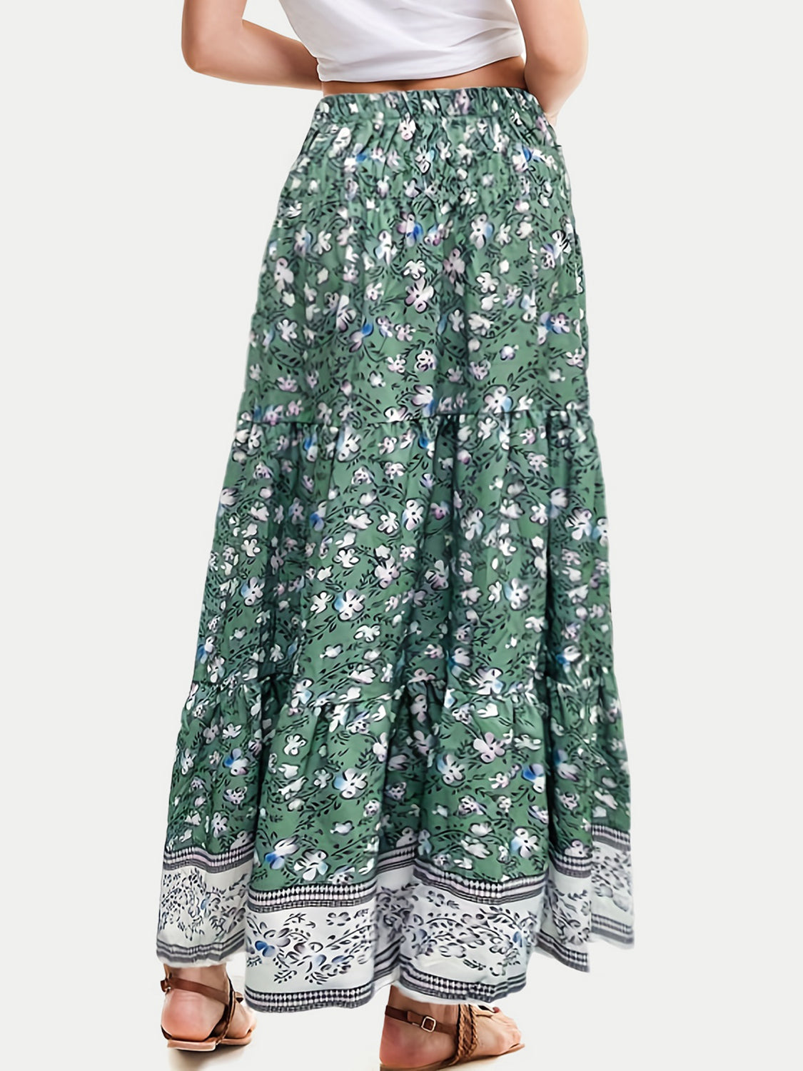 Farmer’s market run Plus Size floral Skirt